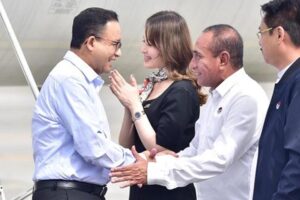 Anies Tiba di Medan dan Disambut Edy Rahmayadi