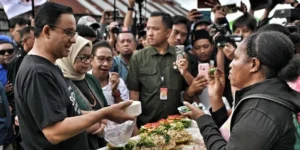 Emak-Emak di Sorong Minta Lanjutkan Program Jokowi ke Anies Baswedan, Begini Responnya!