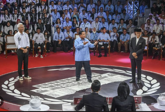 Makna Gerakan 'Sasageyo' Anies, Jubir AMIN Jelaskan Saat Tutup Debat Capres